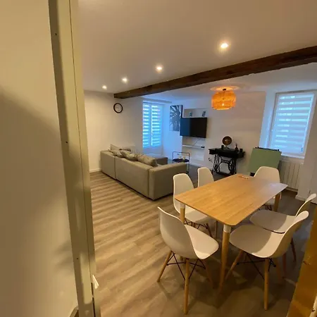 Prázdninový dům Charmante Maison De Ostrea